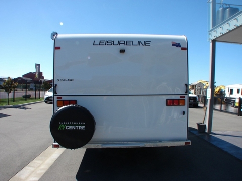 Leisure Line - Quartz - 594 SE - Walk Around Bed